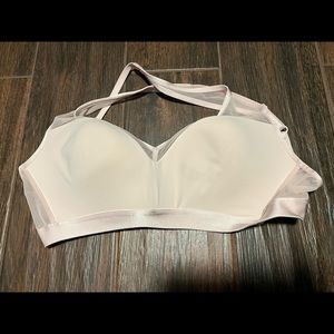 Victoria Secret Wireless Bra 34D